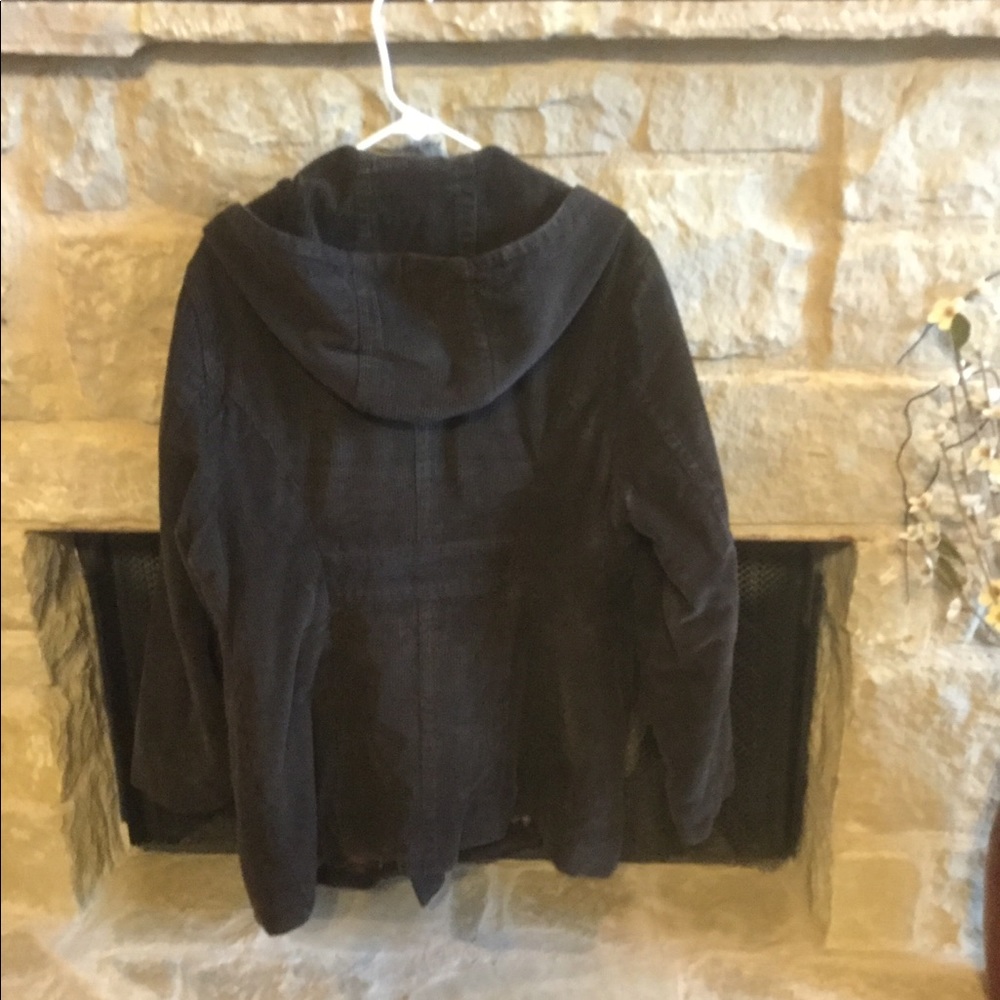 Coat - Picture 2 of 2